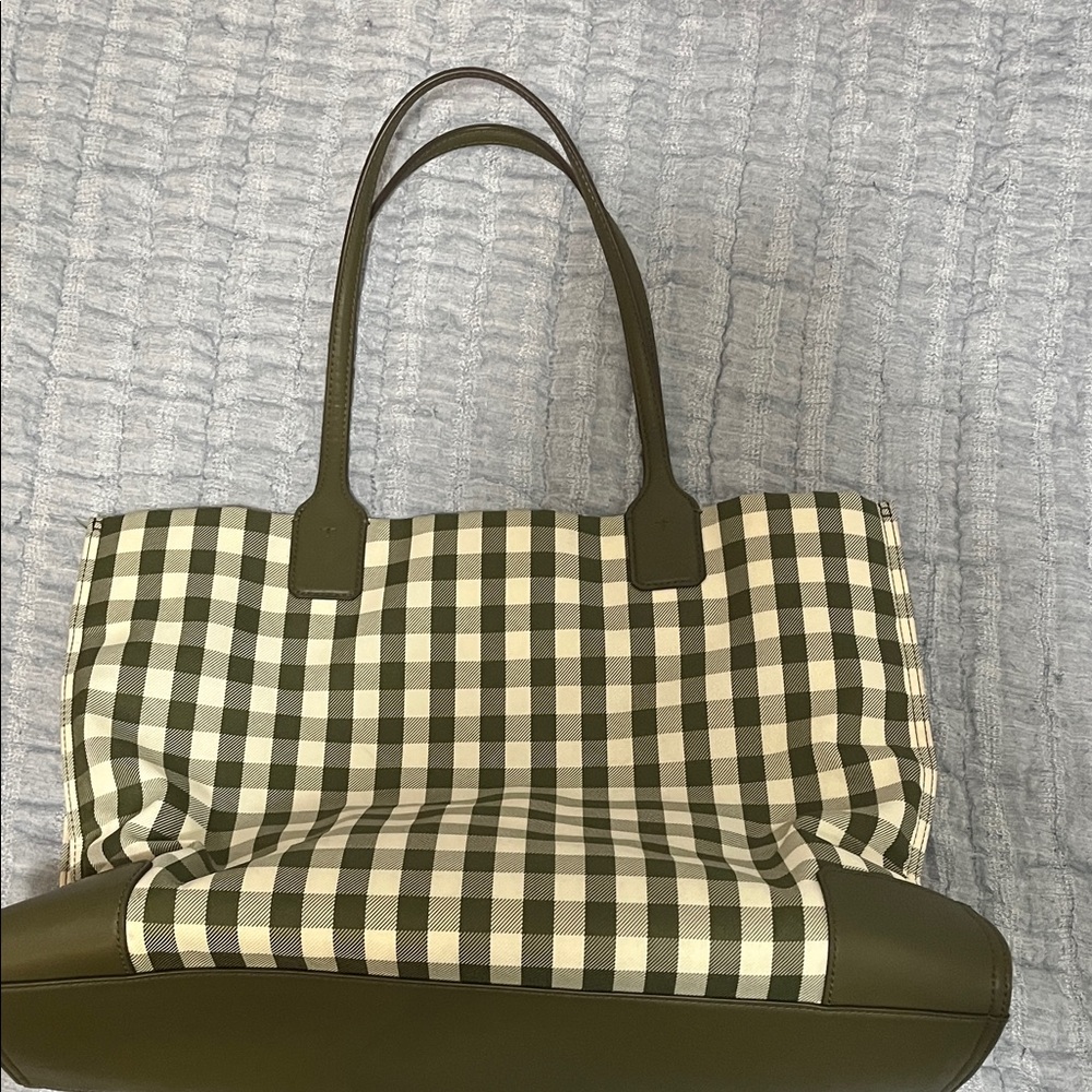 Tory Burch Ella Tote with Matching Cosmetic Case - Picture 2 of 9